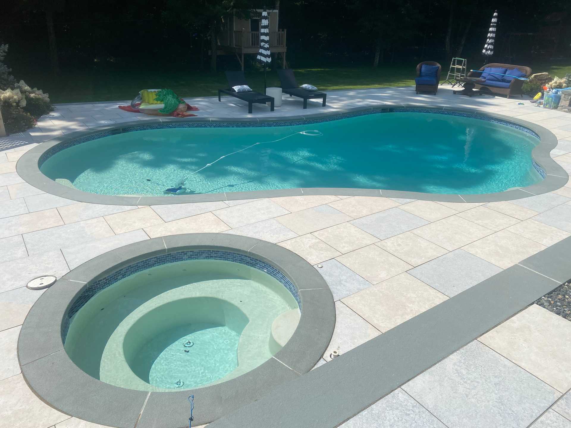 Bluestone Coping with Giallo Pavers